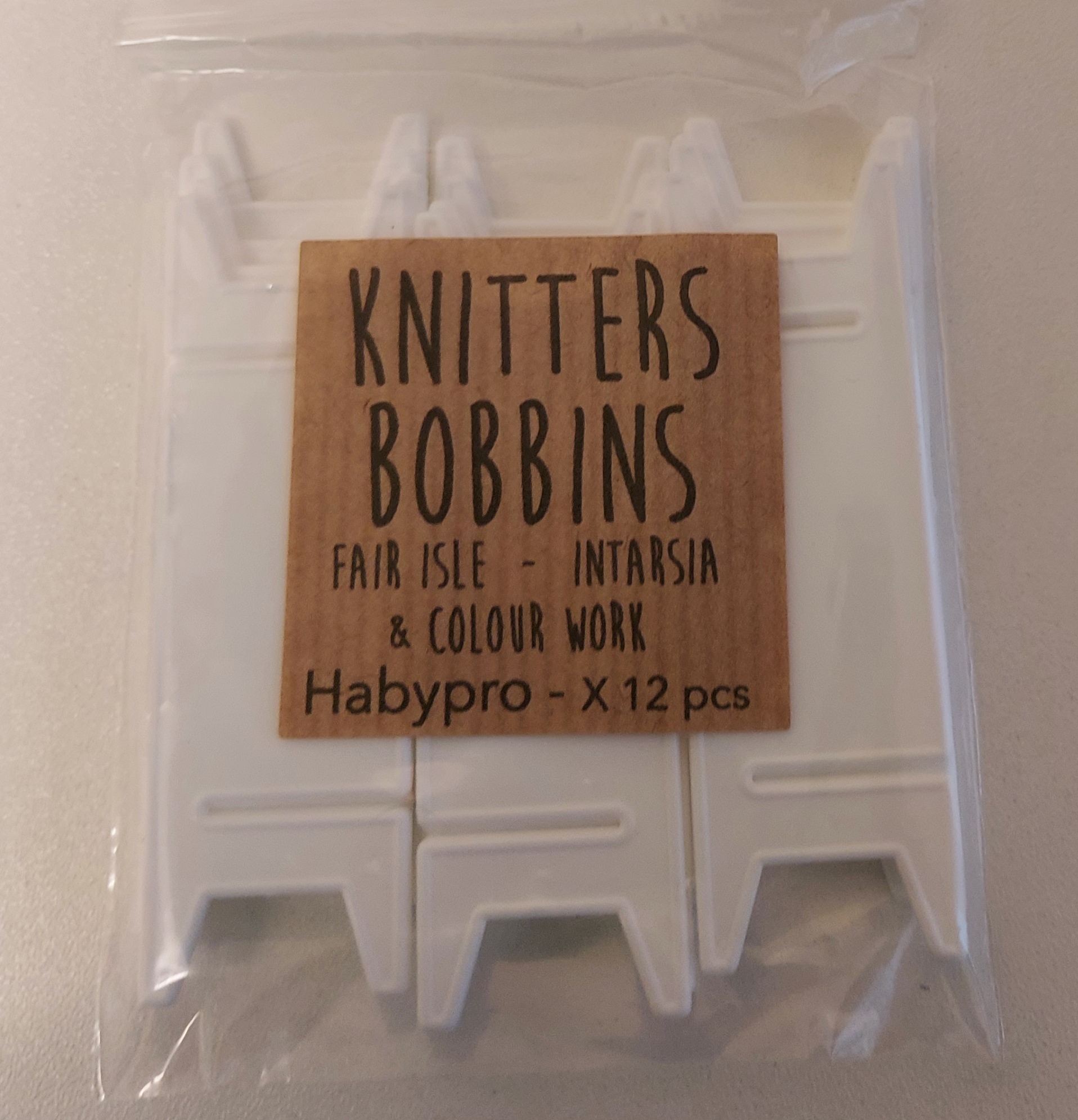 Knitters Intarsia Bobbins (pack of 12) | That Little Wool Shop
